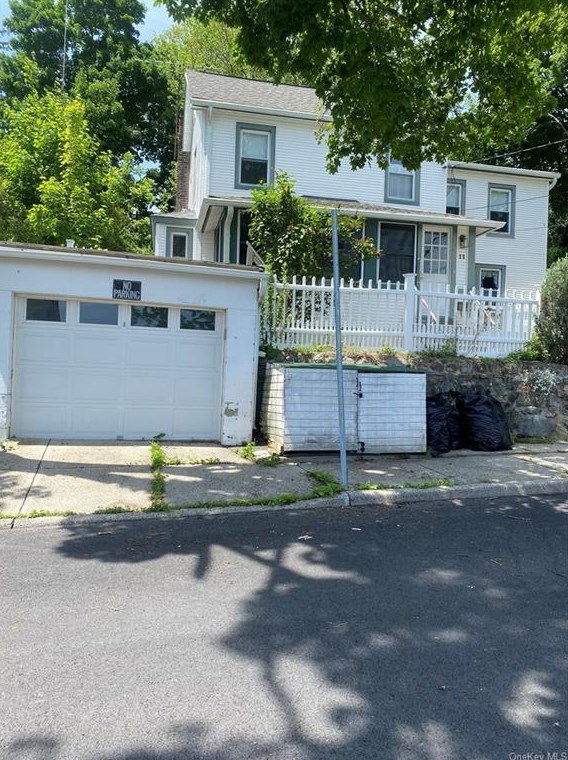 11 Liberty St, Highland Falls, NY 10928-1941
