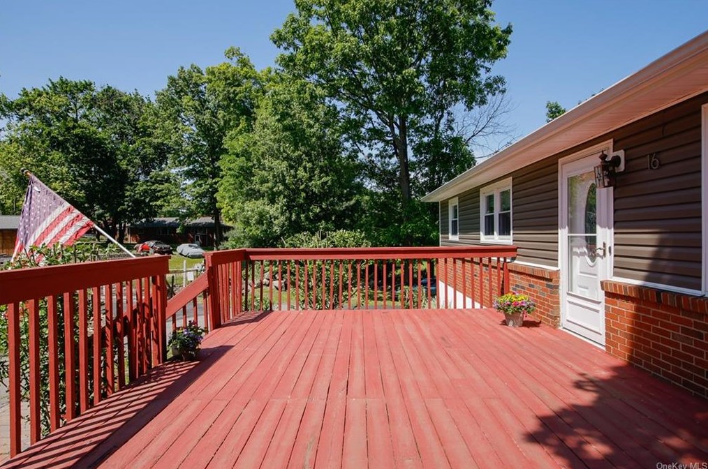 16 Schassler Pl, Stony Point, NY 10980