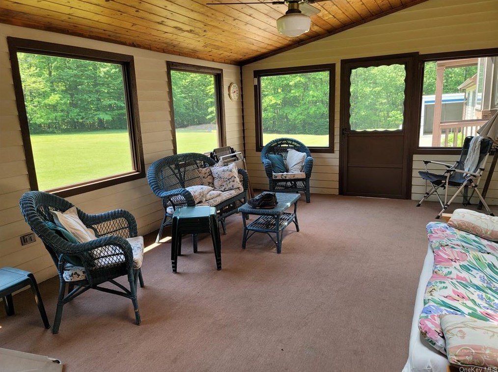 2429 Albany Post Rd, Walden NY  12586-2247 exterior