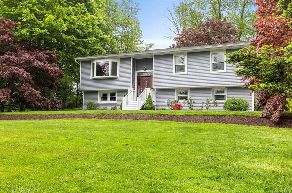 103 Kia Ora Blvd, Mahopac, NY 10541