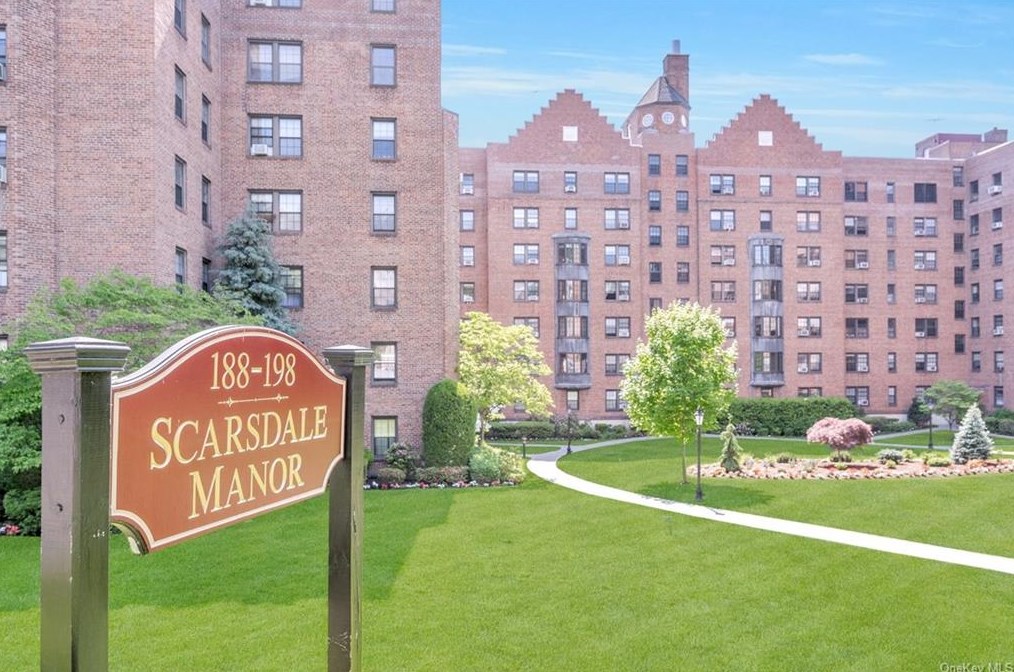 188 Garth Rd #3u, Scarsdale, NY 10583