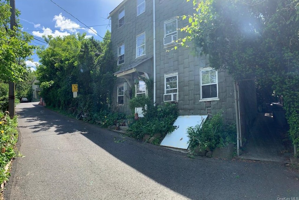 32 Oak St, Piermont, NY 10968-1018