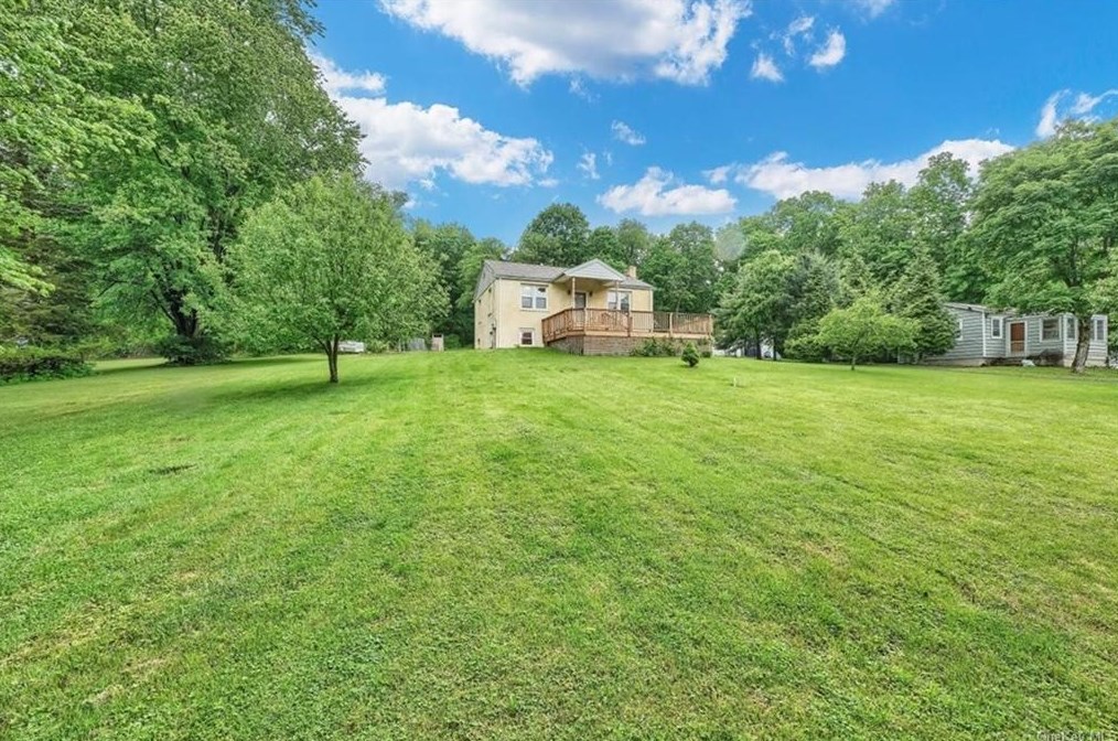 61 Beaverbrook Rd, Newburgh, NY 12553-5911