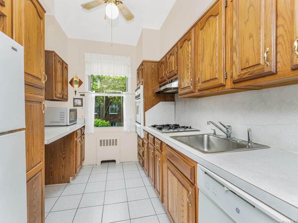 836 Palisade Ave #6j, Yonkers, NY 10703