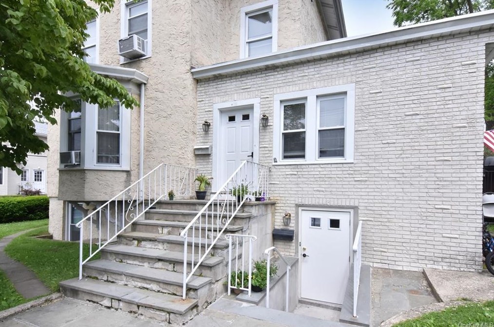 10 Storm St, Dobbs Ferry, NY 10522-1804
