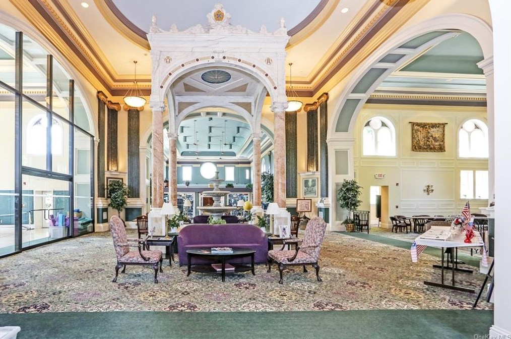 160 Fld Ln, Peekskill NY 10566-4865 exterior