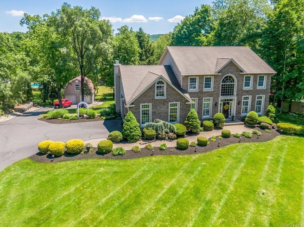 403 Kings Hwy, Valley Cottage, NY 10989