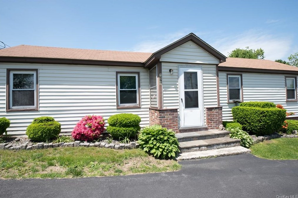 1597 Rte 9w, Marlborough, NY 12542