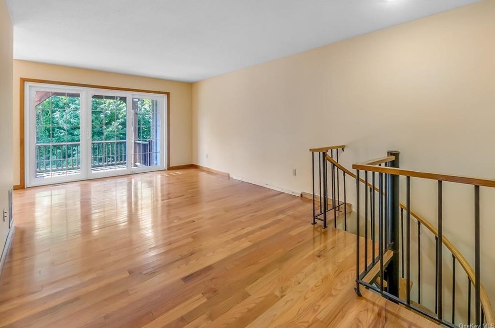 507 Misty Hills Ln, Kent Lakes, NY 10512-6159