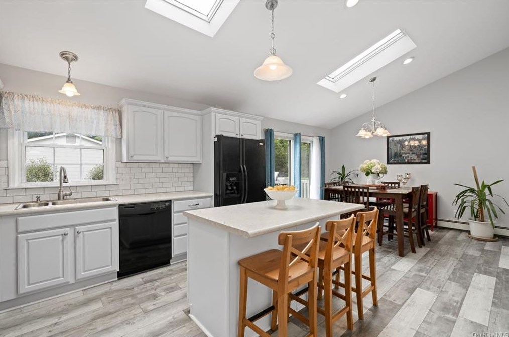 136 Purple Martin Rd, Montgomery, NY 12549