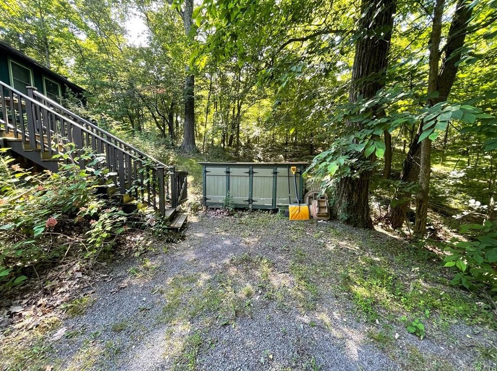 58 Oxford Springs Rd, Chester, NY 10918-4224