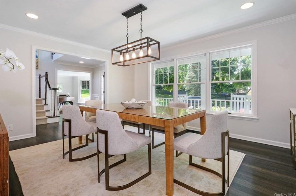 1 Hillside Rd, Rye NY  10580-2010 exterior