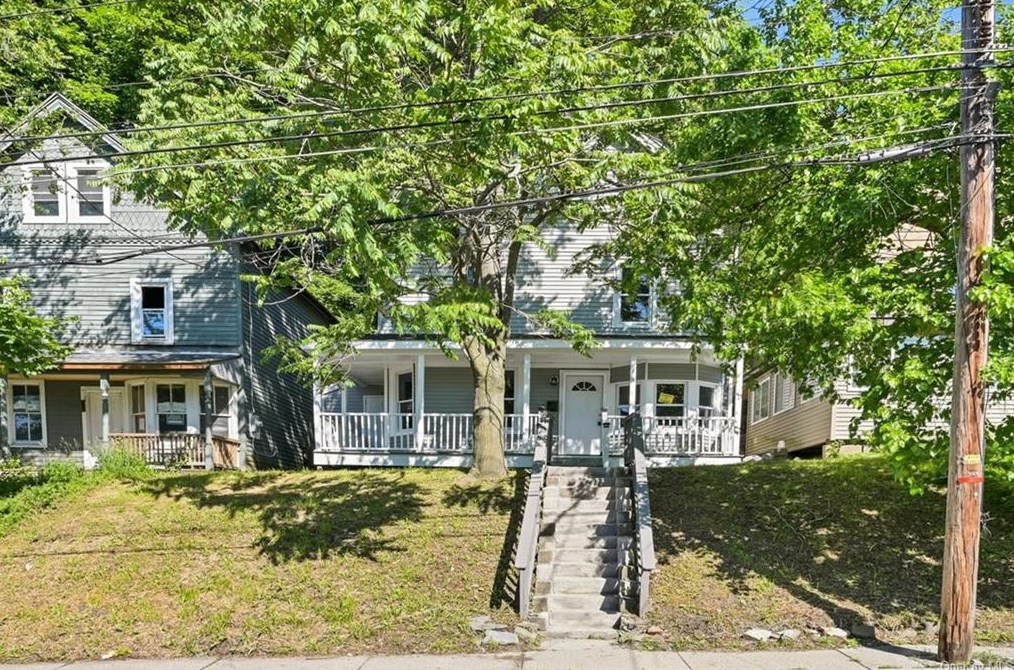 328 North St, Middletown, NY 10940