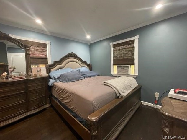 25 Nob Cir, Newburgh NY  12550-1246 exterior