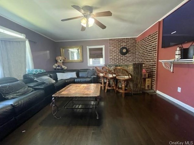 25 Nob Cir, Newburgh NY  12550-1246 exterior