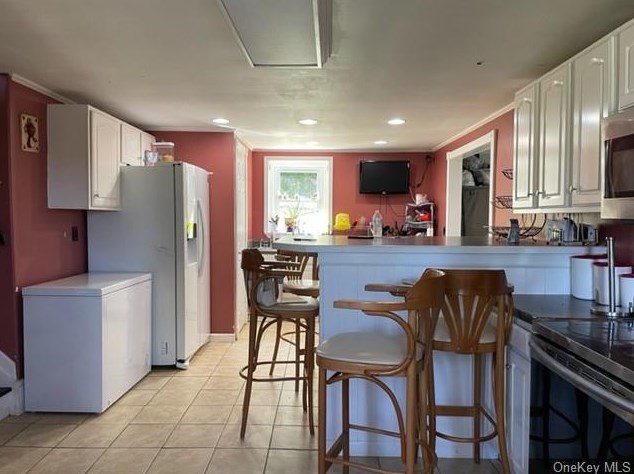 25 Nob Cir, Newburgh NY  12550-1246 exterior