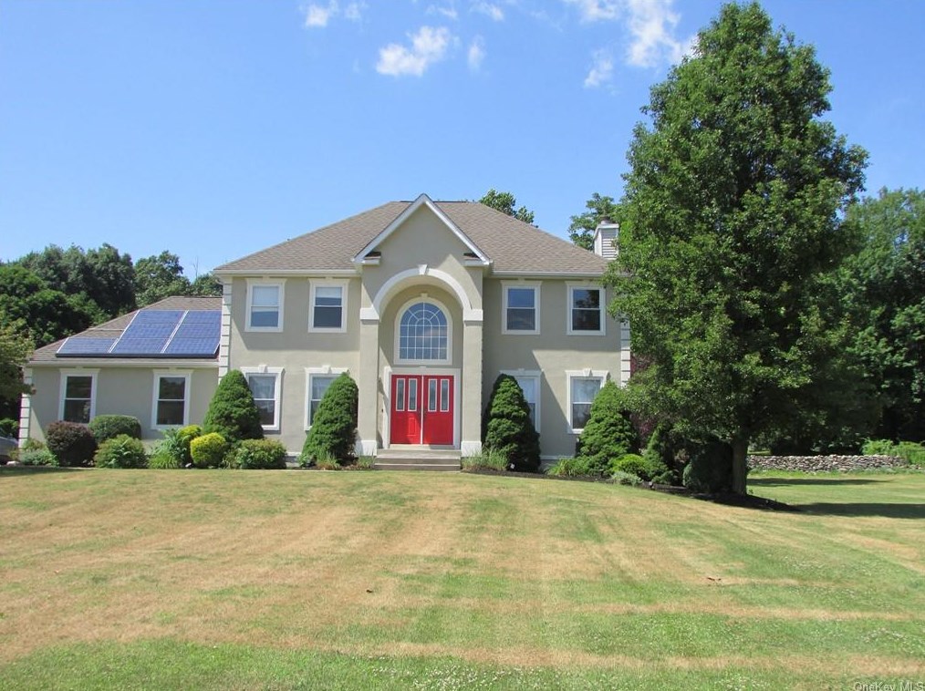 6 Breeze Hill Rd, Newburgh, NY 12553-8864