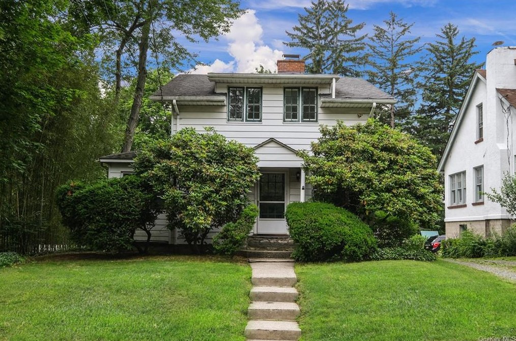 23 Ferris Pl, Crotonville, NY 10562