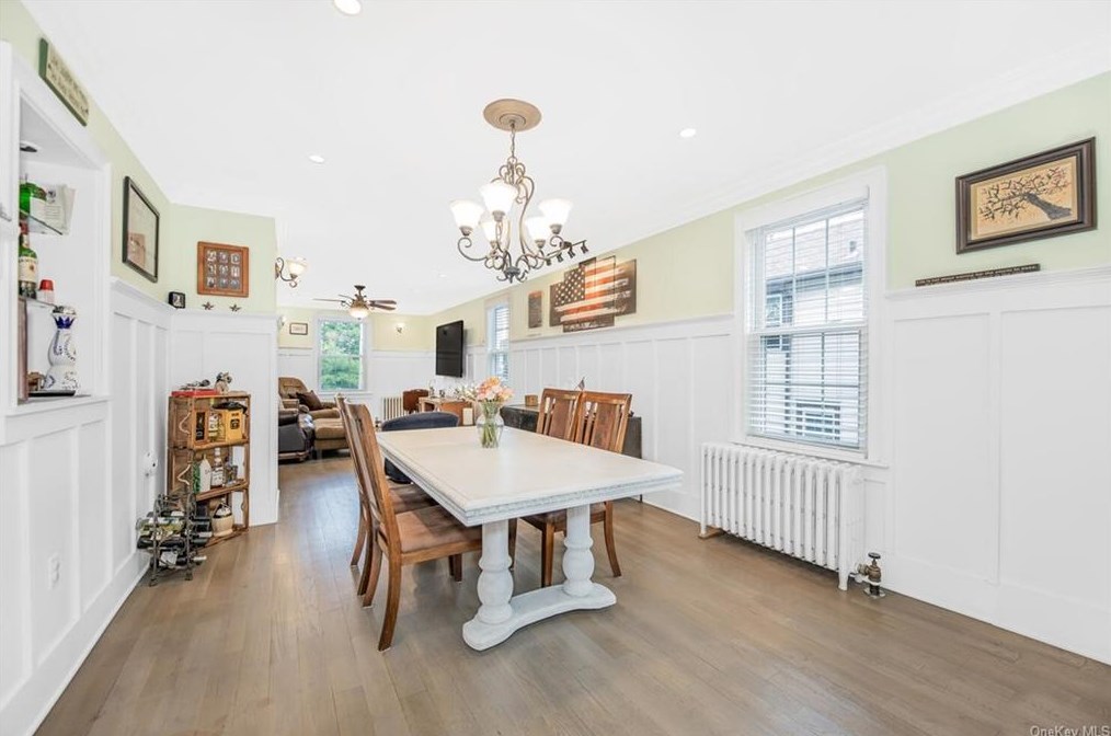 130 Lawton St, Yonkers NY  10705-4637 exterior