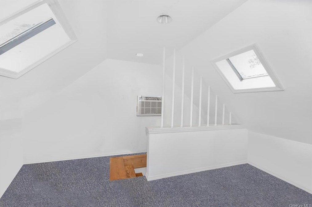 130 Lawton St, Yonkers NY  10705-4637 exterior