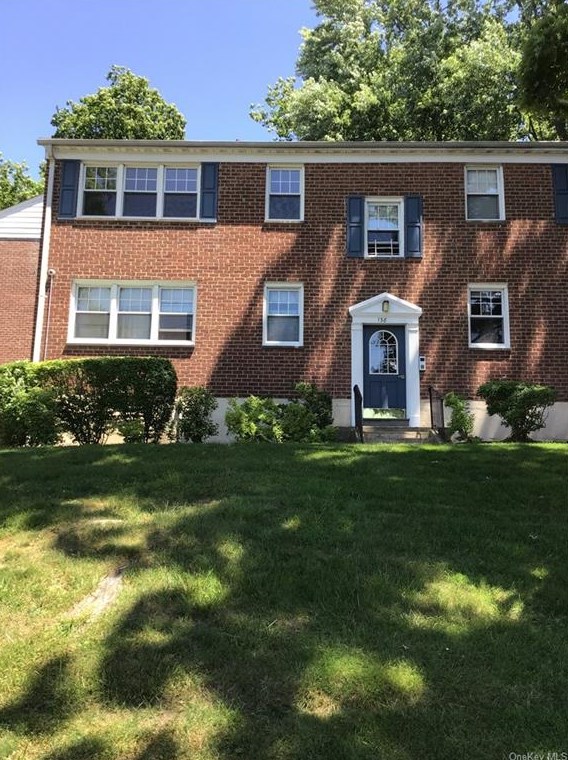 138 Underhill Ave #2b, White Plains, NY 10604