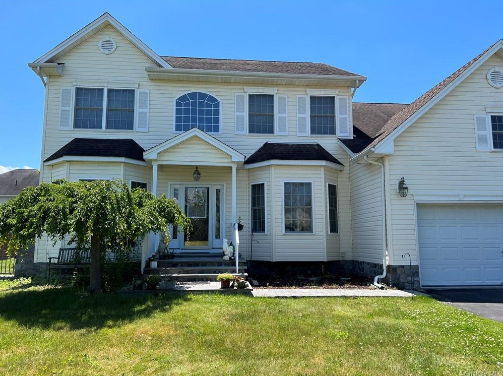2617 Liberty Rdg, Newburgh, NY 12553-4923
