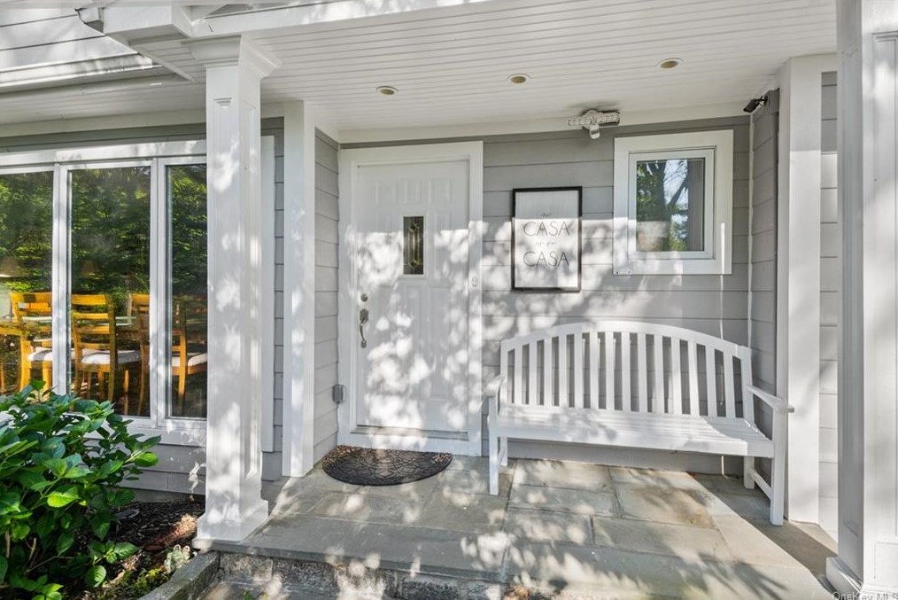 10 Somerstown Rd, Crotonville, NY 10562