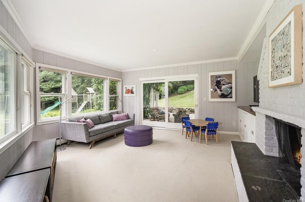 183 Highland Rd, Rye NY  10580-1833 exterior