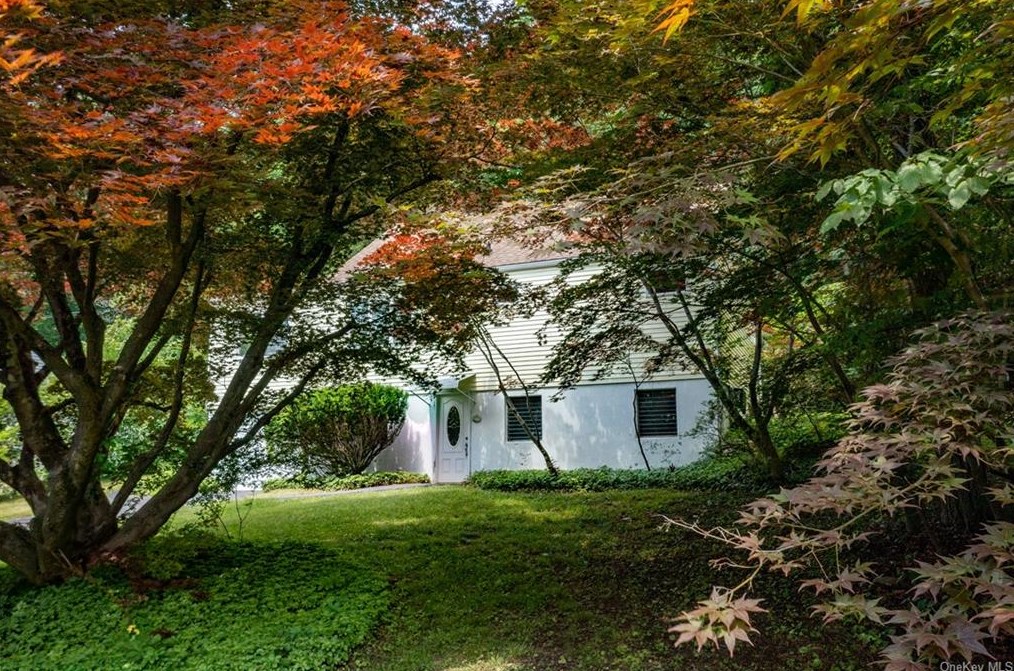 19 Glenna Dr, Kent Lakes NY  10512-1501 exterior