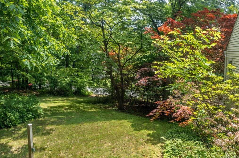 19 Glenna Dr, Kent Lakes NY  10512-1501 exterior