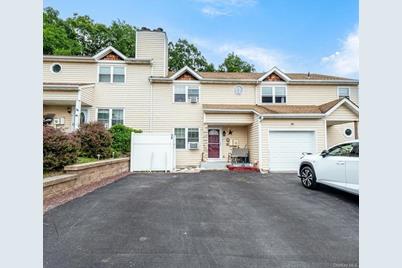 16 Franklin Place - Photo 1