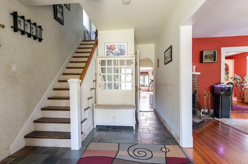 11 Academy St, Pleasantville, NY 10570