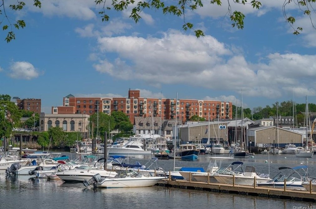 123 Mamaroneck Ave #501, Mamaroneck, NY 10543