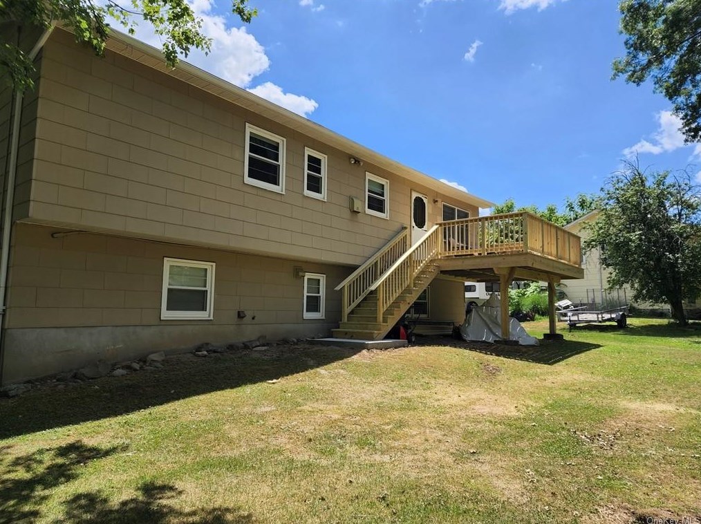 208 Cardinal Dr, Montgomery, NY 12549