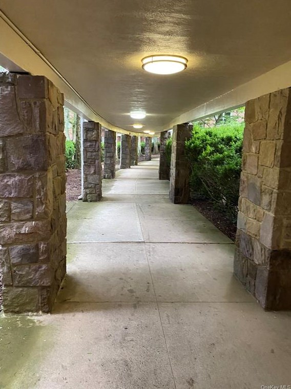 30 S Cole Ave #2-b, Chestnut Ridge, NY 10977