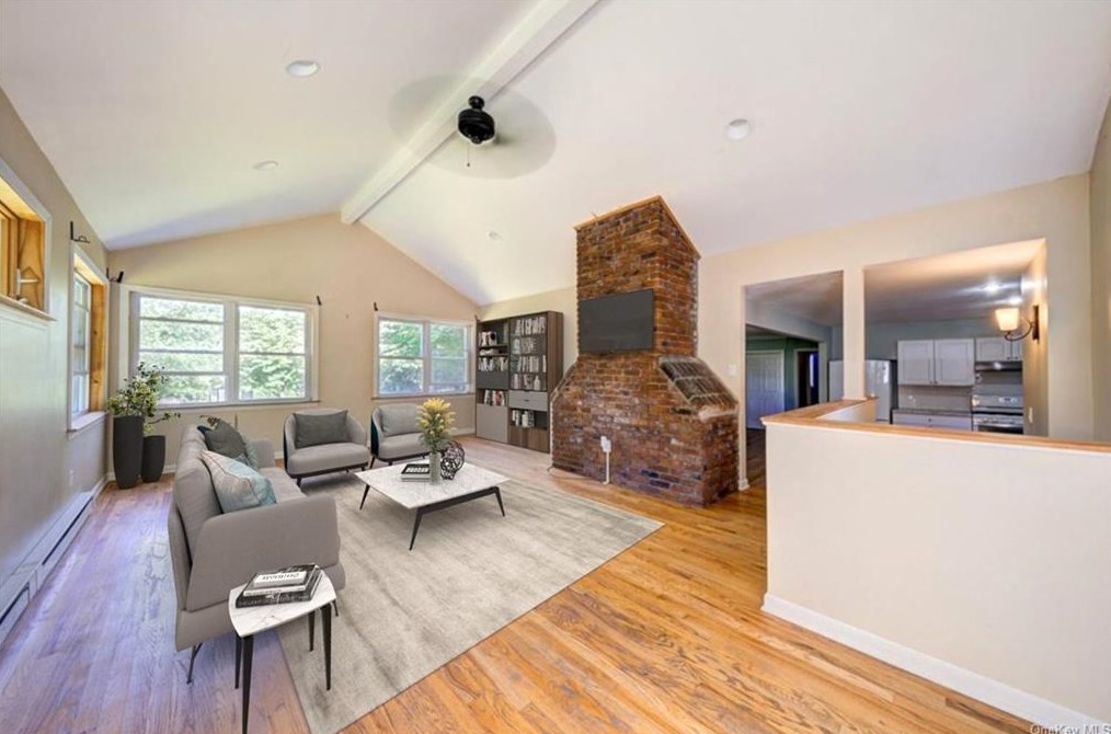 73 N Airmont Rd, Airmont, NY 10901