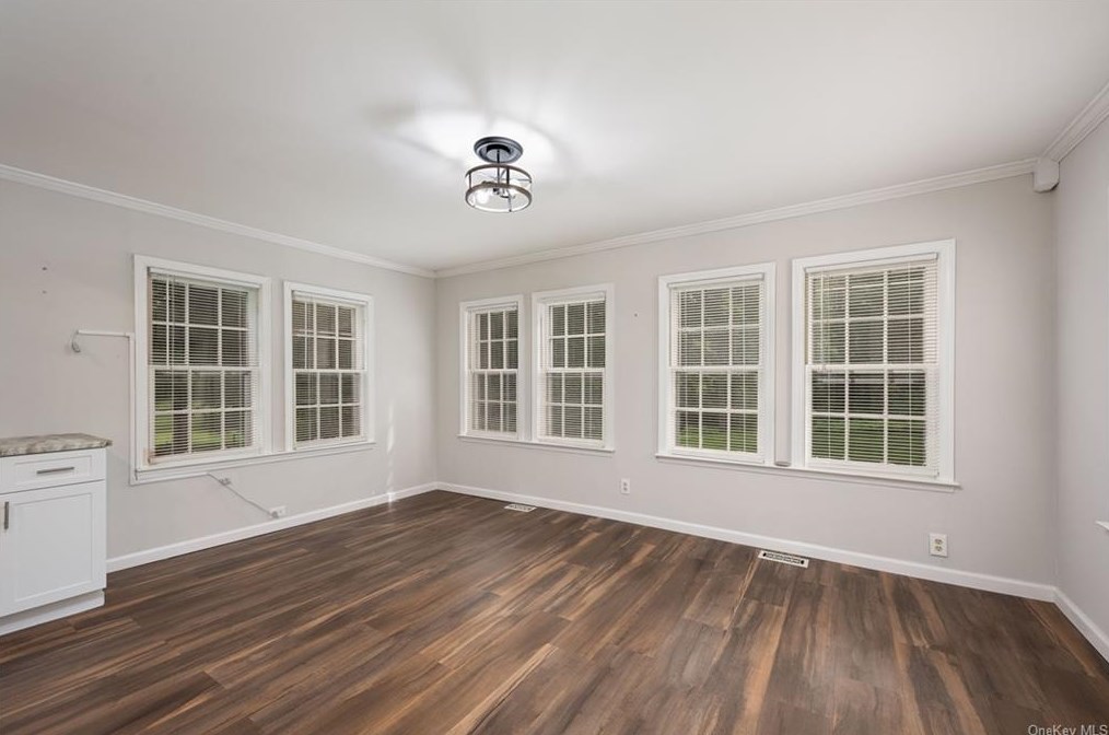 32 Lomala Rd, East Fishkill NY  12533-5718 exterior