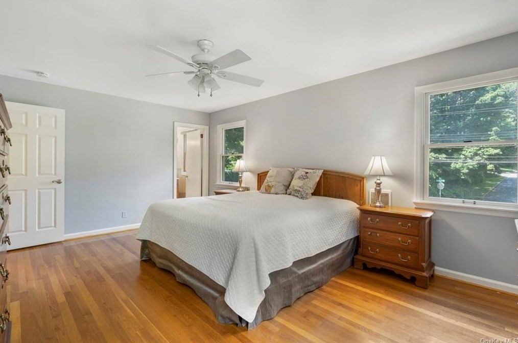 820 Fenimore Rd, Larchmont NY  10538-1114 exterior