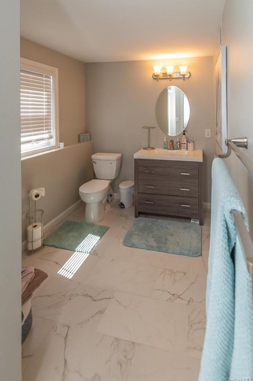 19 Circle Dr, Monroe NY  10950-3638 exterior