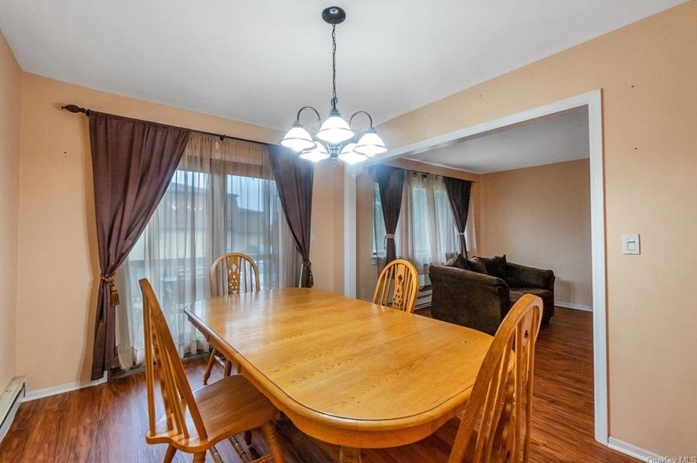 62 Richard Ct, Mount Ivy NY  10970-2308 exterior