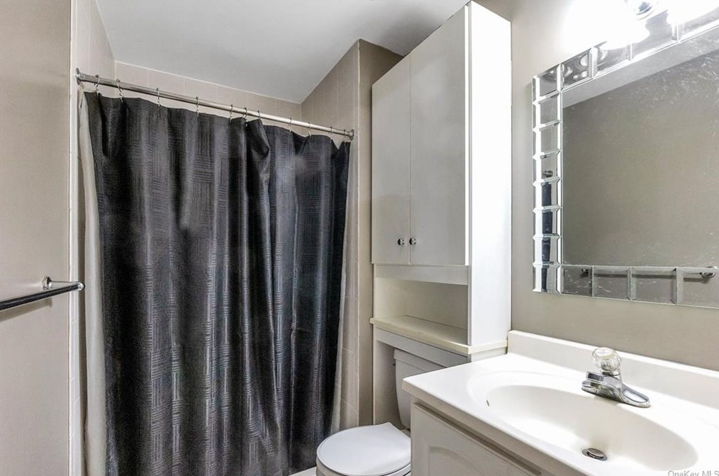 62 Richard Ct, Mount Ivy NY  10970-2308 exterior