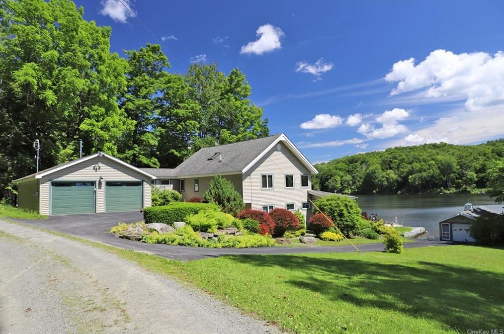 70 Crowley Rd, Roscoe, NY 12776-5901