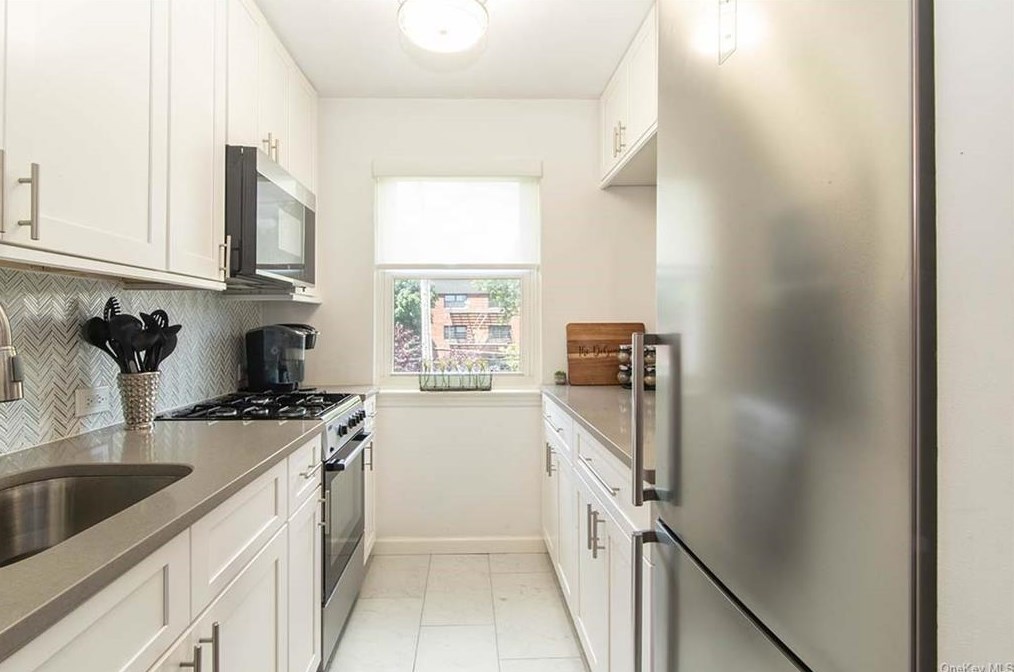 450 Pelham Rd #3h, New Rochelle, NY 10805