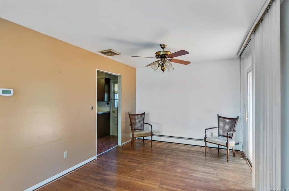 137 Bellevue Pl, Yonkers NY  10703-1626 exterior