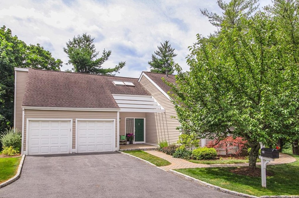 76 Greenway Dr, Irvington On Hudson, NY 10533-1844