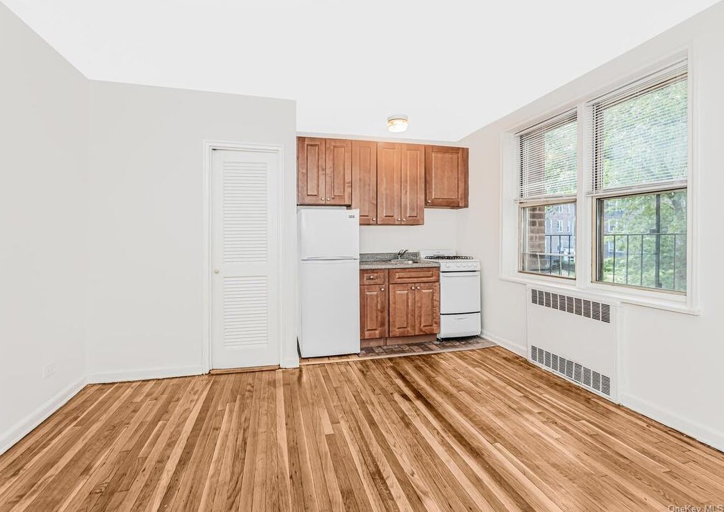 5620 Netherland Ave #2f, Bronx, NY 10471