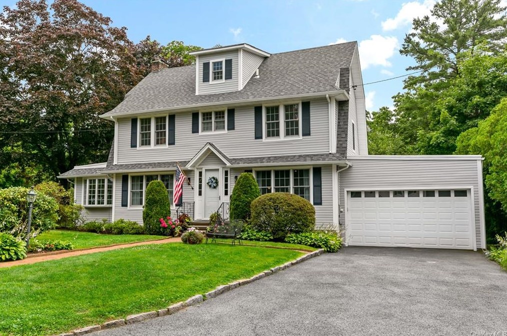 1 Columbus Cir, Yonkers, NY 10709-1509