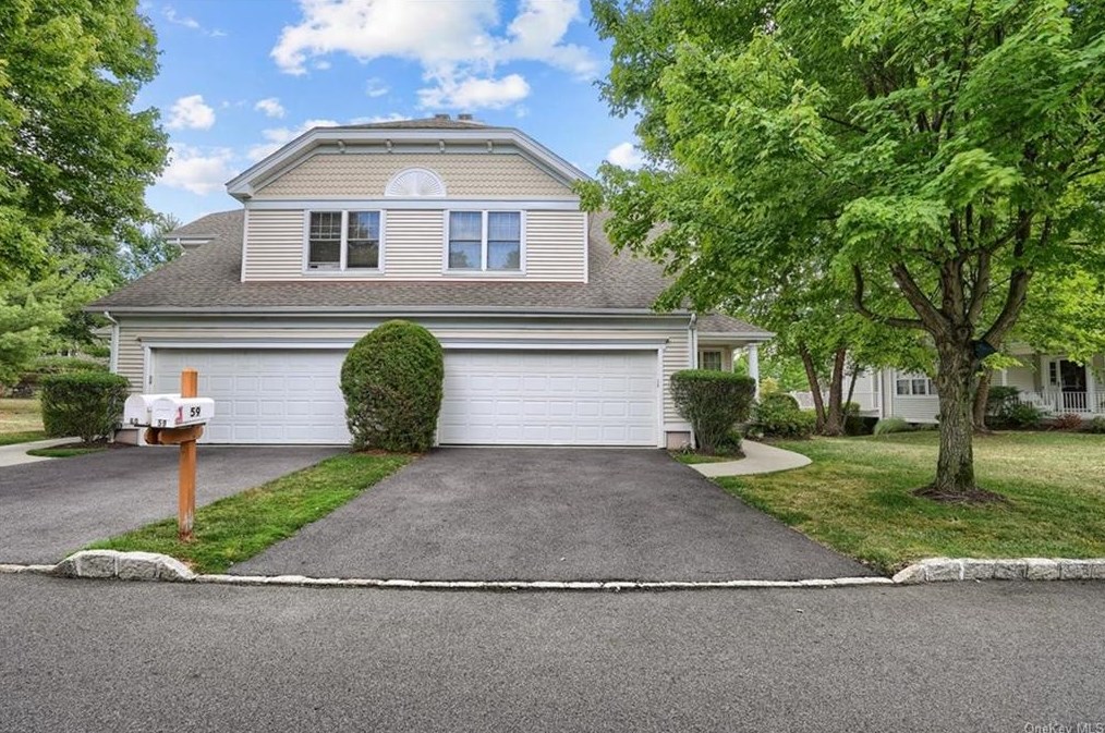 59 Roma Orchard Rd, Peekskill, NY 10566-4870