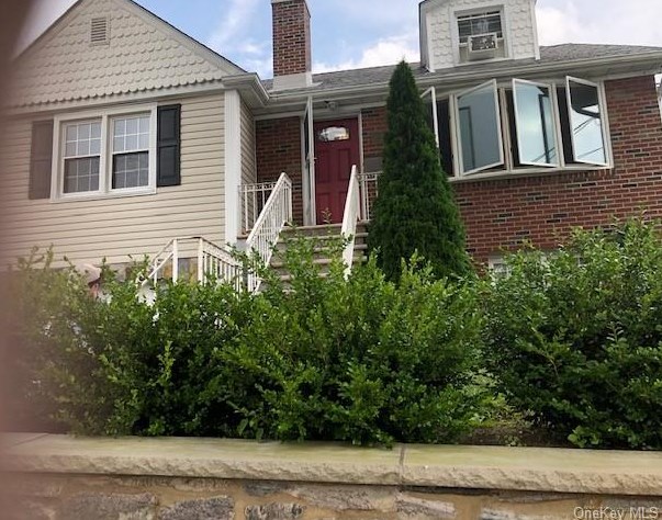 151 Catskill Ave, Yonkers NY  10704-1915 exterior