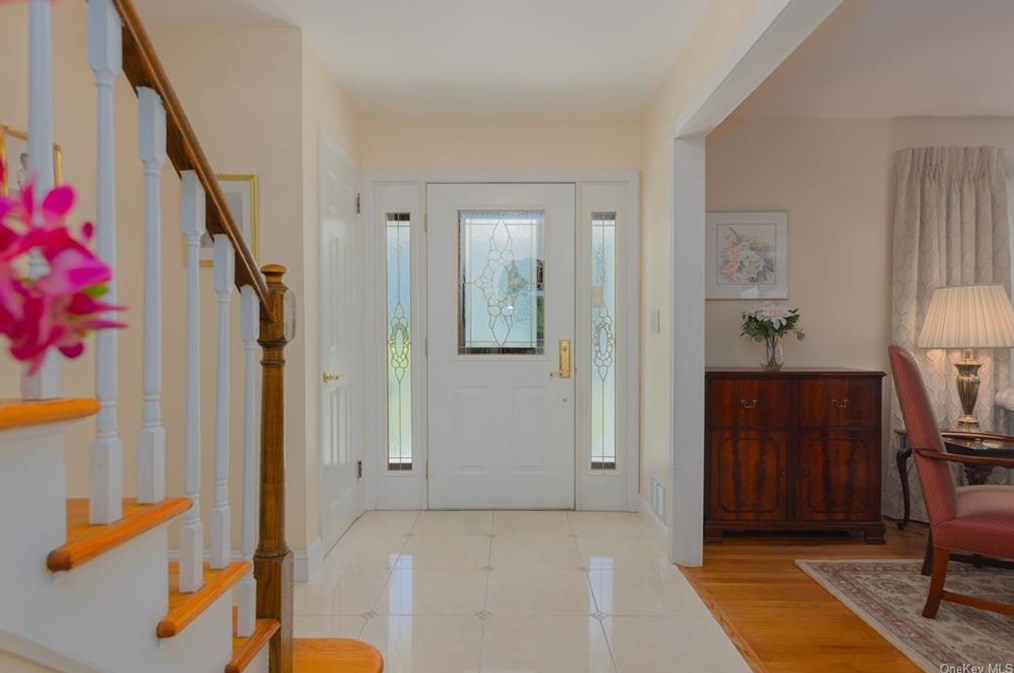 188 Liberty Rd, Tappan, NY 10983-1834